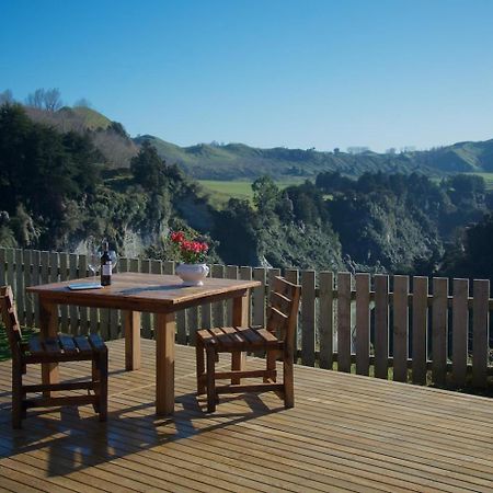 Tarata Fishaway'S Kanuka Estate Taihape Exterior photo